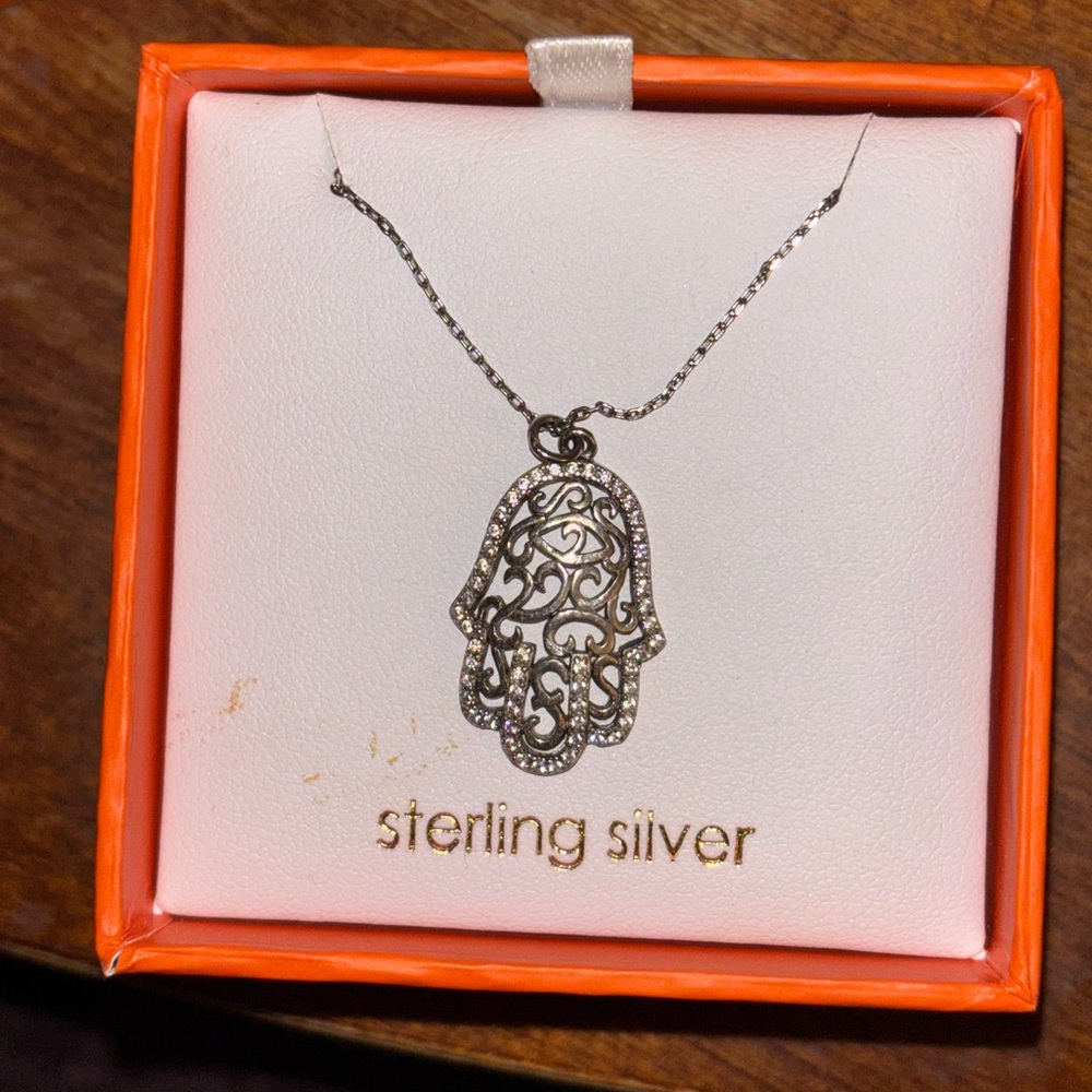Hamsa Hand pendent necklace
